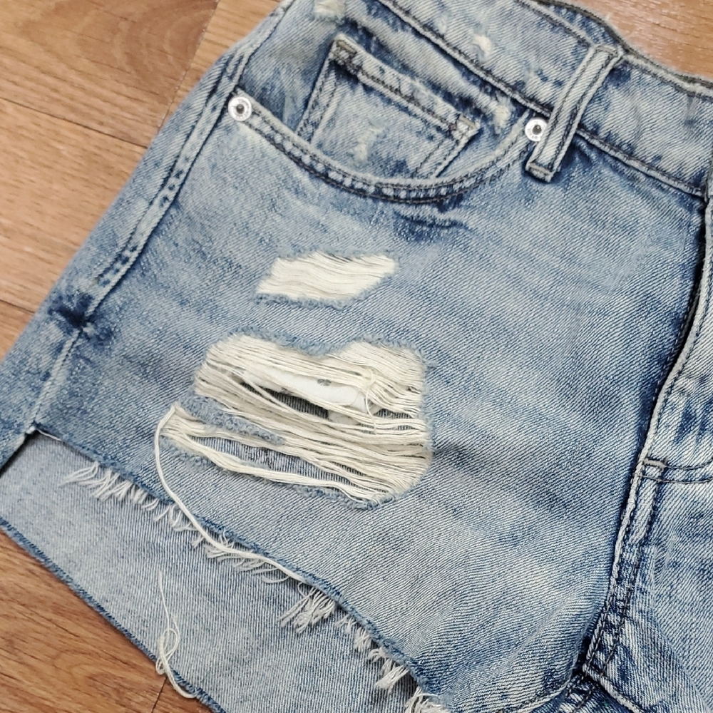Lucky Brand Light Blue Distressed Jean Shorts - Picture 4 of 9
